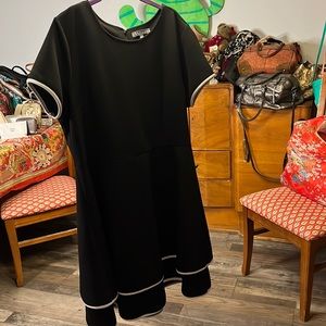 Sharagano A-line dress, size 16, black and white